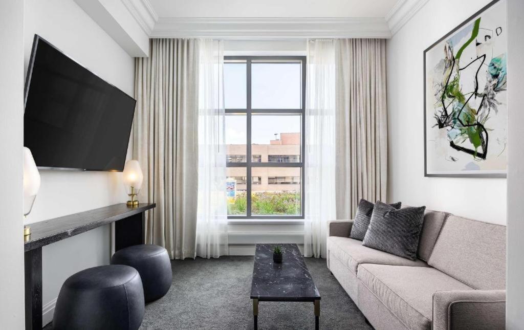 Daxton Hotel Birmingham, Curio Collection By Hilton Exterior foto